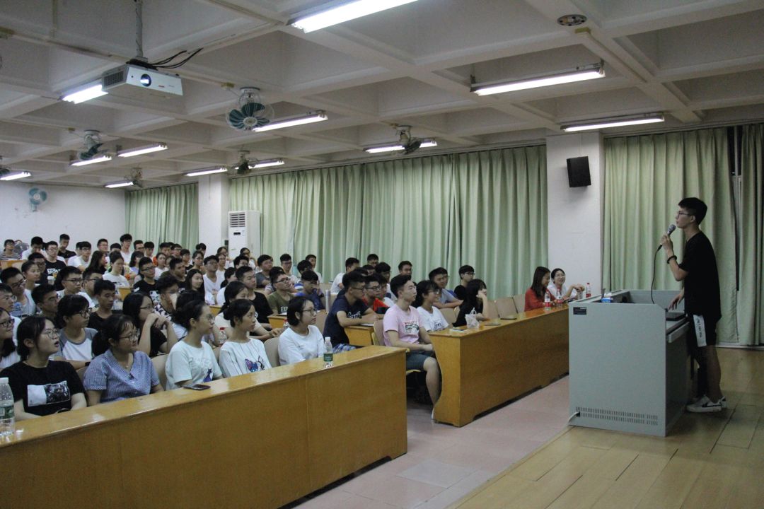 1B2E4
